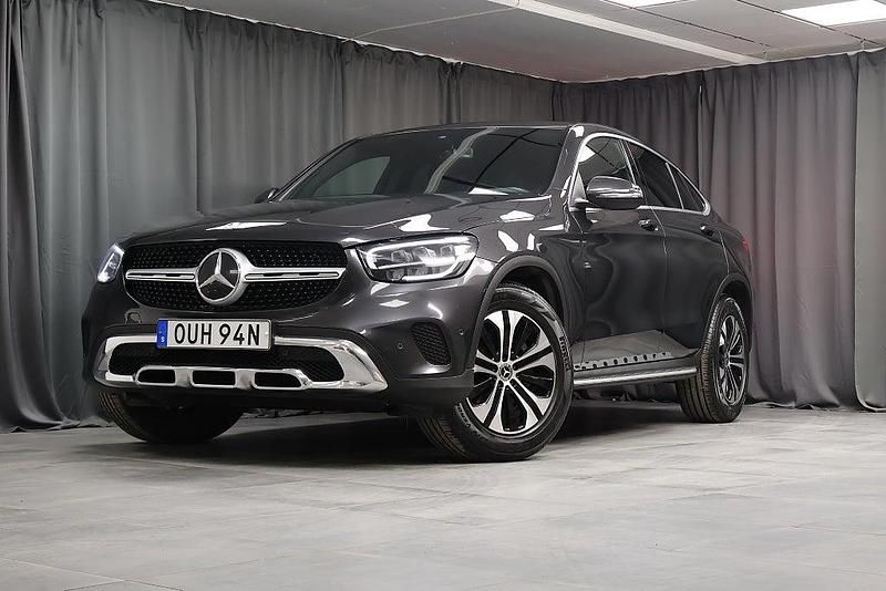 Begagnad 2022 Mercedes GLC220 Avantgarde Sportkupé | 449 000 kr - Bild 1/4