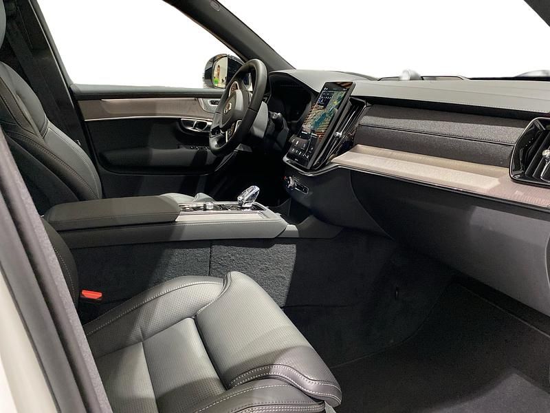 Ny Volvo XC90 455 HK (334 kW) 2026 Vit SUV