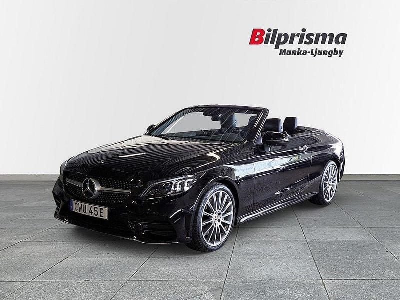 Svart Begagnad 2018 Mercedes C300 AMG line Cab | 439 900 kr (Marknadspris) - Bild 1/4