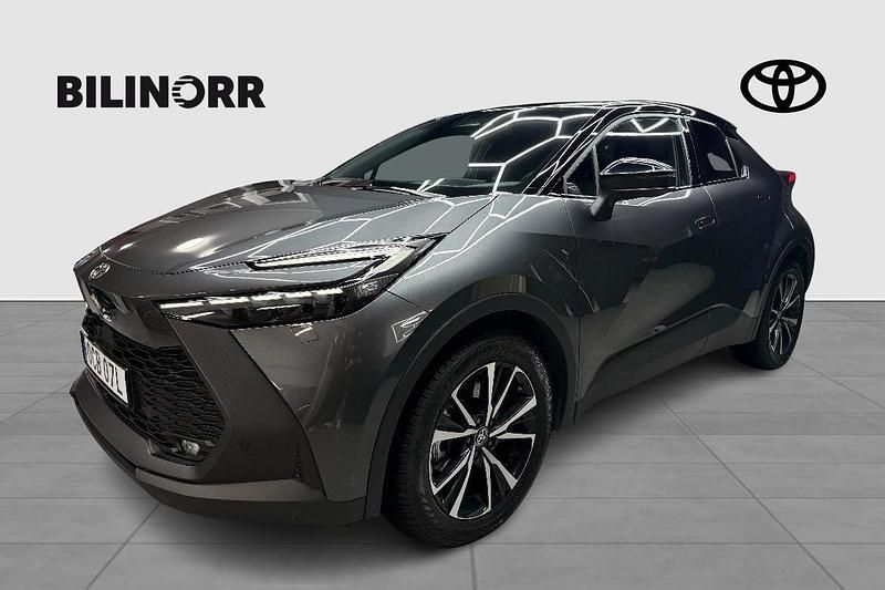 Begagnad Toyota C-HR Style 226 HK (166 kW) 2024 Grå SUV