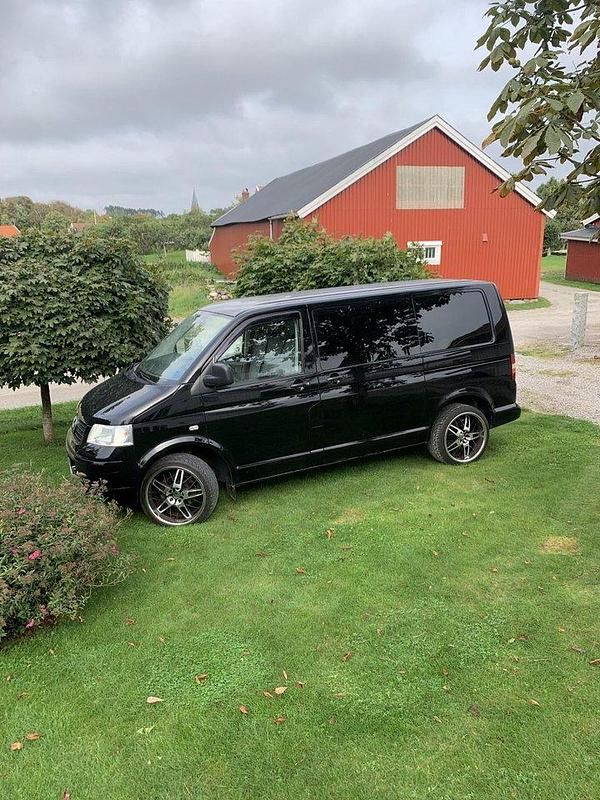 Vit Begagnad 2009 VW T5 Van | 85 000 kr (Marknadspris) - Bild 1/3