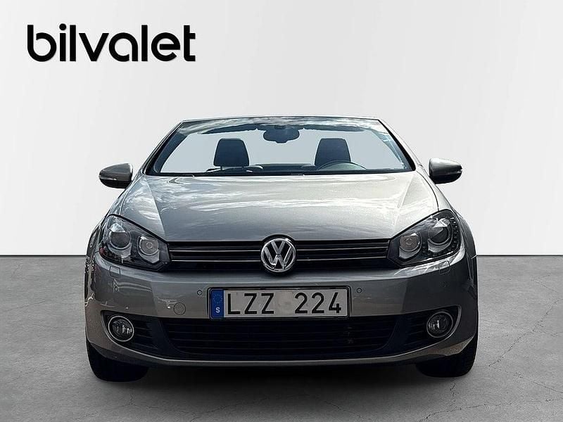 Begagnad VW Golf Cabriolet 160 HK (117 kW) 2011 Silver Cab