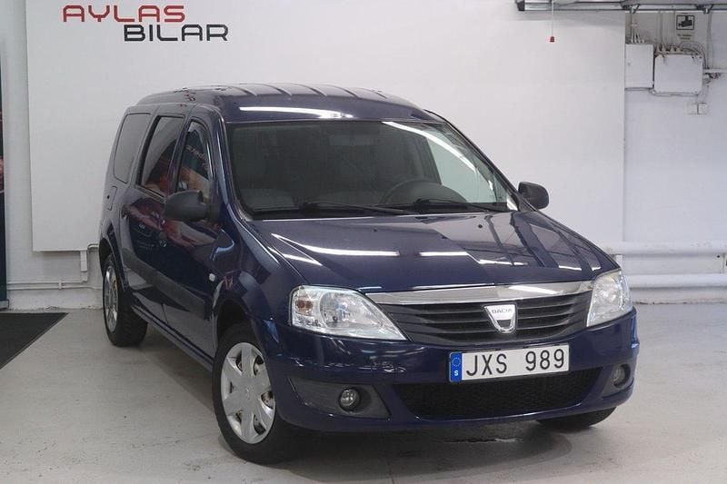 Mörkblå (blå) Begagnad 2010 Dacia Logan MCV Kombi | 34 900 kr - Bild 1/4