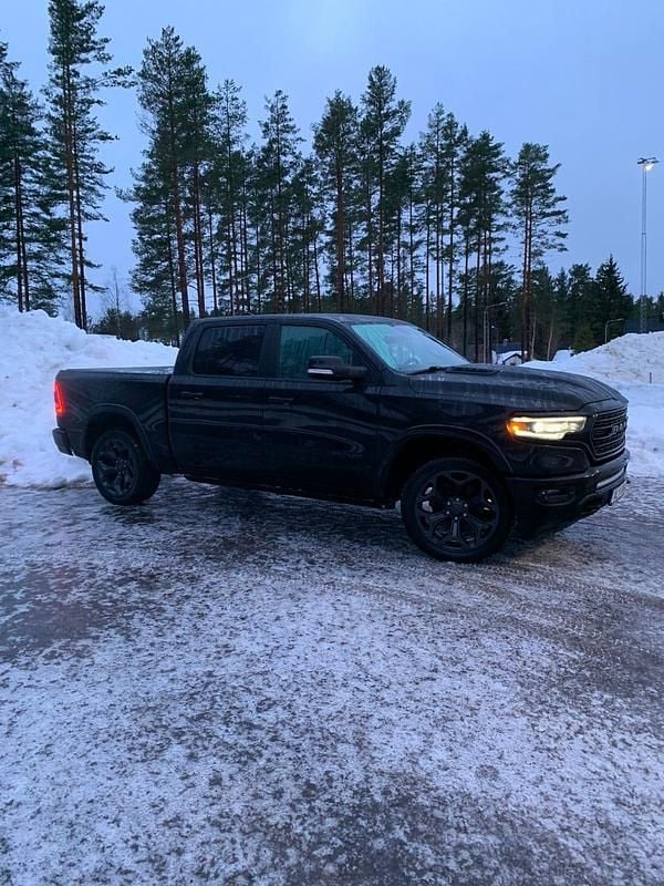 Begagnad 2020 RAM 1500 Pickup | 599 500 kr (Marknadspris) - Bild 1/4