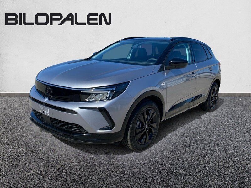 Grå Ny 2024 Opel Grandland X SUV | 306 800 kr (Bra pris) - Bild 1/4