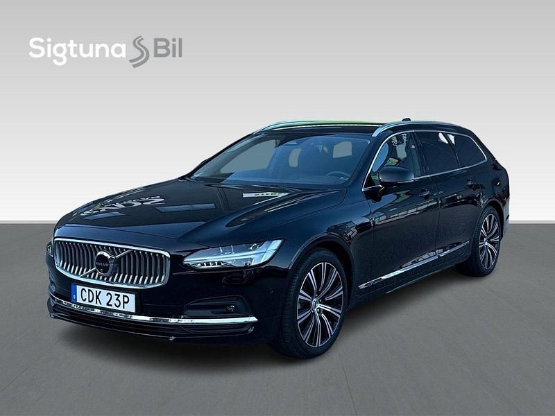 Svart Begagnad 2023 Volvo V90 Plus Kombi | 479 900 kr (Marknadspris) - Bild 1/3