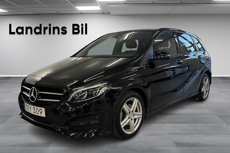 Svart Begagnad 2016 Mercedes B200 Night Minibuss | 209 900 kr (Marknadspris) - Bild 1/4