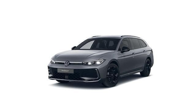 Mörkgrå (grå) Ny 2025 VW Passat R-line Kombi | 571 400 kr (Marknadspris) - Bild 1/4
