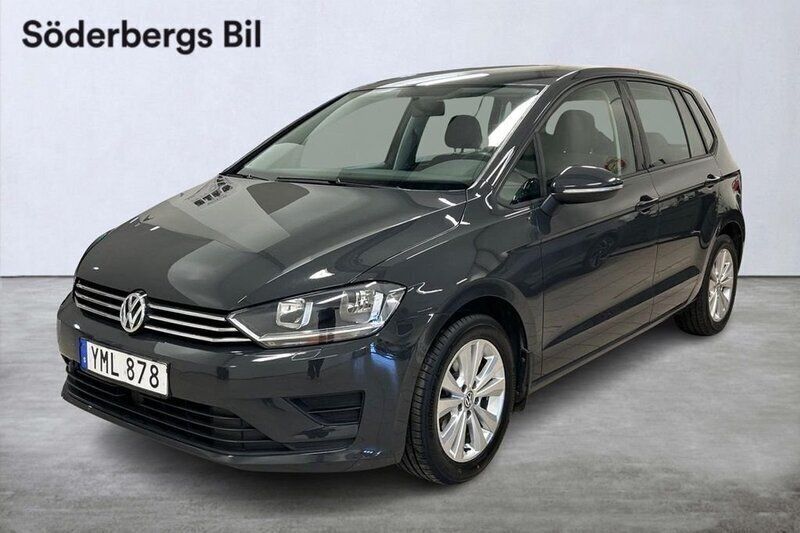 Mörkgrå (urano grey) Begagnad 2017 VW Golf VII Kombi | 149 800 kr (Marknadspris) - Bild 1/4