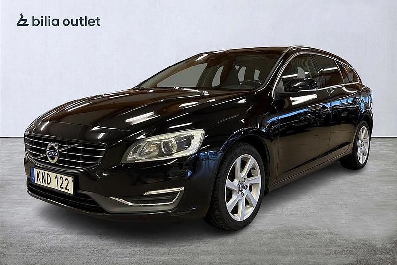 Svart Begagnad 2014 Volvo V60 Kombi | 79 900 kr (Superpris) - Bild 1/4