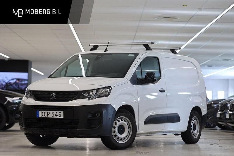 Vit Begagnad 2022 Peugeot E-Partner Minibuss | 229 900 kr - Bild 1/3