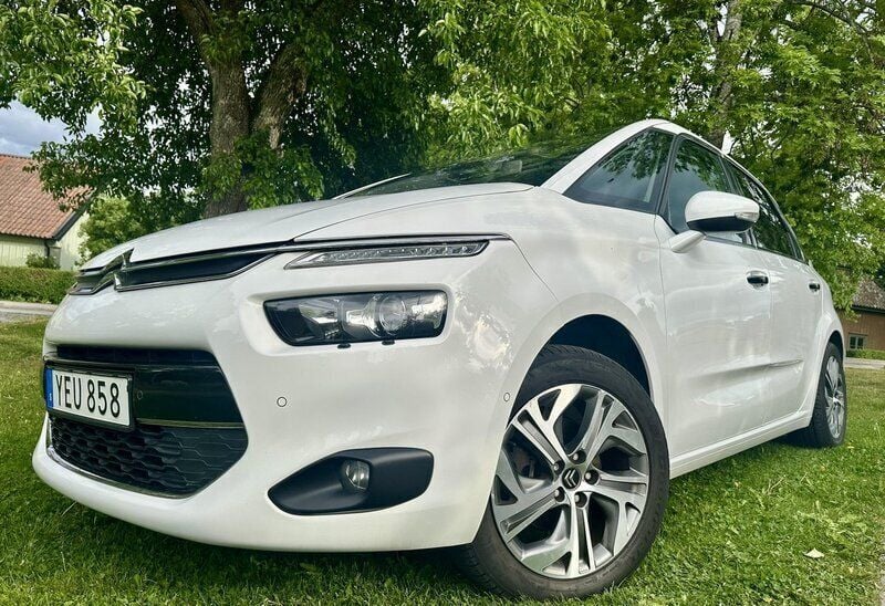 Vit Begagnad 2016 Citroën C4 Picasso Minibuss | 123 000 kr (Marknadspris) - Bild 1/4