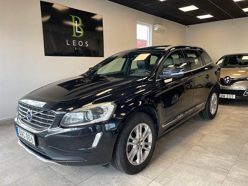 Svart Begagnad 2014 Volvo XC60 Summum SUV | 159 900 kr (Marknadspris) - Bild 1/4