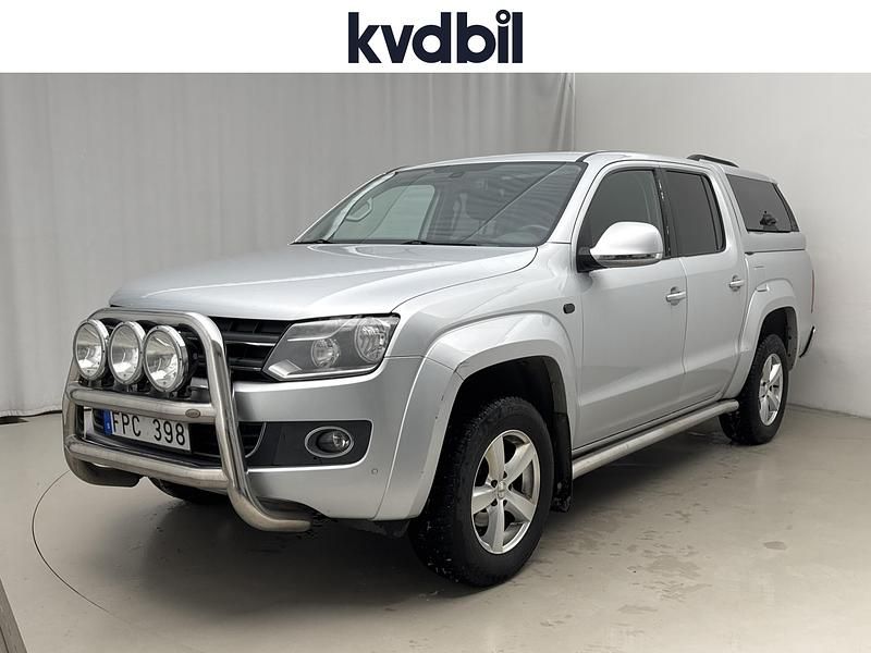 Silver Begagnad 2013 VW Amarok Pickup | 129 000 kr (Marknadspris) - Bild 1/3