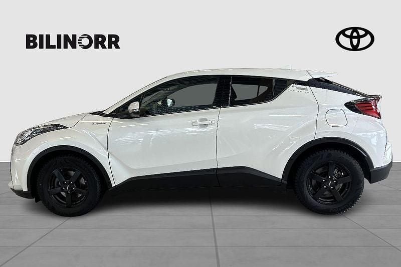 Begagnad Toyota C-HR Edition 124 HK (91 kW) 2020 Vit SUV