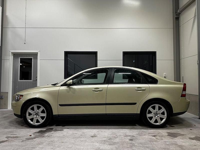 Begagnad Volvo S40 170 HK (125 kW) 2006 Grön Sedan