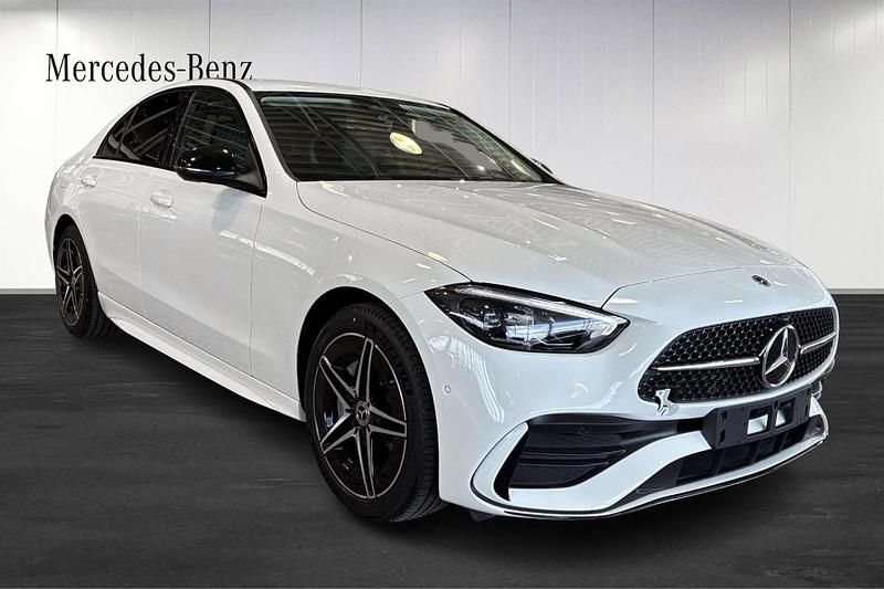 Ny Mercedes C300e AMG line 333 HK (244 kW) 2025 Vit Sedan