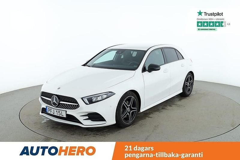 Vit Begagnad 2020 Mercedes A200 Halvkombi | 280 000 kr (Marknadspris) - Bild 1/4