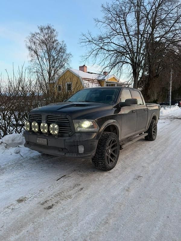 Begagnad RAM 1500 395 HK (290 kW) 2017 Pickup