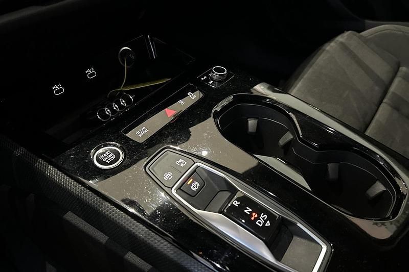 Begagnad Audi A5 Advanced Plus 207 HK (152 kW) 2025 Silver Kombi