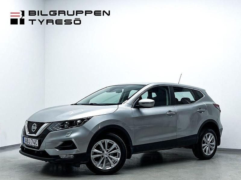 Silver Begagnad 2020 Nissan Qashqai SUV | 179 900 kr (Marknadspris) - Bild 1/4