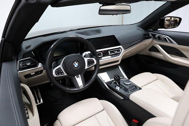 Begagnad BMW M440 M Sport 374 HK (275 kW) 2022 Aventurinröd metallic Sedan