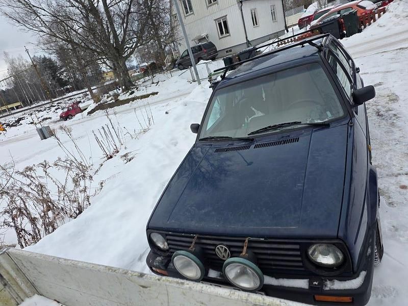 Begagnad VW Golf II 1991 Halvkombi