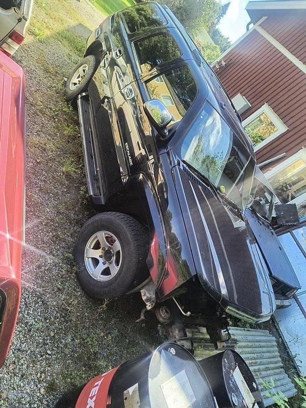 Begagnad 2003 Cadillac Escalade SUV | 4 500 kr - Bild 1/4