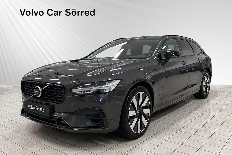 Grå Begagnad 2025 Volvo V90 Plus Kombi | 484 900 kr - Bild 1/3