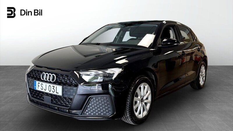 Mytsvart metallic Begagnad 2024 Audi A1 Sportback Proline Halvkombi | 249 000 kr (Marknadspris) - Bild 1/4