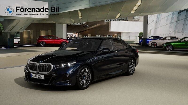 Ny 2025 BMW i5 M Sport Sedan | 739 900 kr (Bra pris) - Bild 1/4