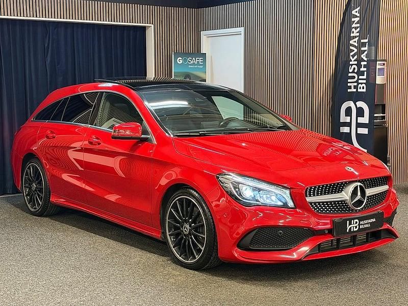 Begagnad Mercedes CLA220 Shooting Brake AMG 177 HK (130 kW) 2018 Röd Kombi