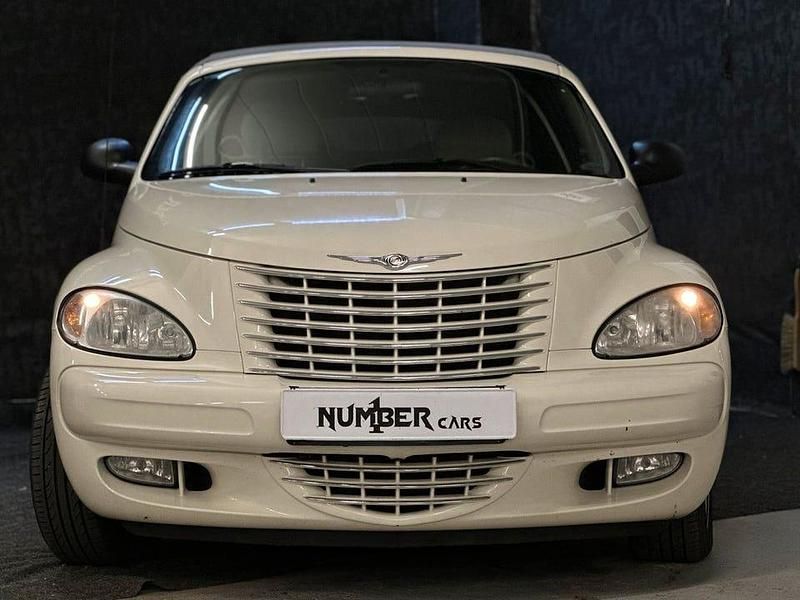 Begagnad Chrysler PT Cruiser 143 HK (105 kW) 2004 Vit Cab