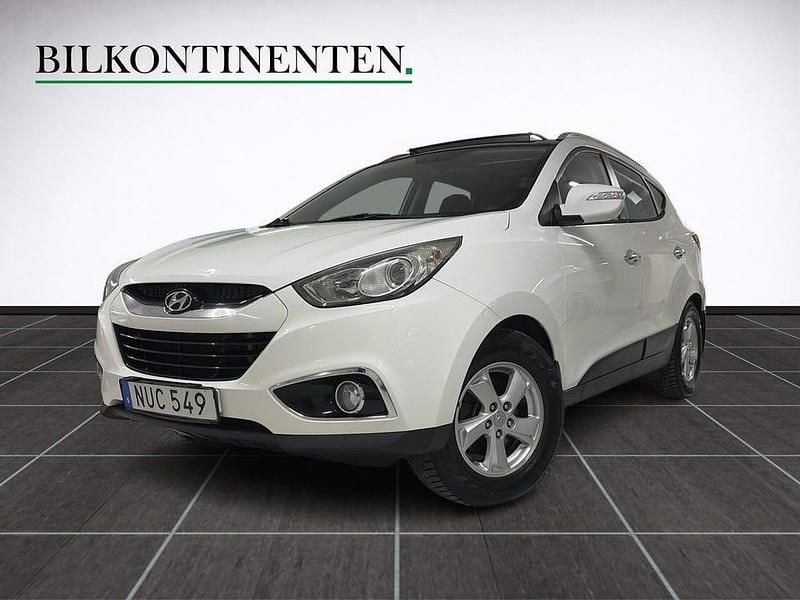 Vit Begagnad 2011 Hyundai ix35 SUV | 49 800 kr (Marknadspris) - Bild 1/4