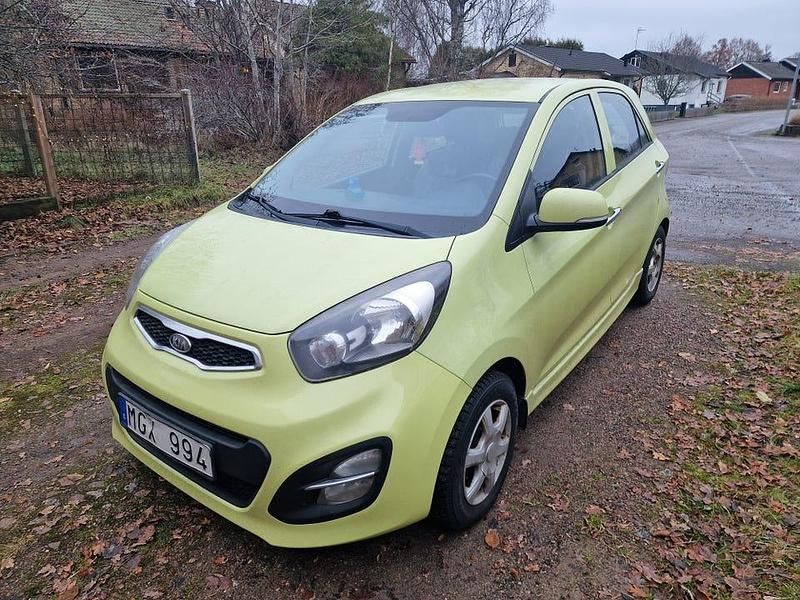 Begagnad 2012 Kia Picanto Halvkombi | 47 500 kr (Marknadspris) - Bild 1/3