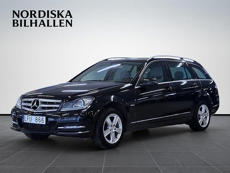 Begagnad Mercedes C180 Avantgarde 156 HK (114 kW) 2011 Svart Kombi