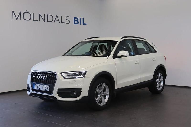 Vit Begagnad 2013 Audi Q3 Comfort SUV | 99 900 kr (Marknadspris) - Bild 1/4
