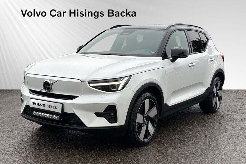 Vit Begagnad 2024 Volvo XC40 Performance SUV | 554 900 kr - Bild 1/1