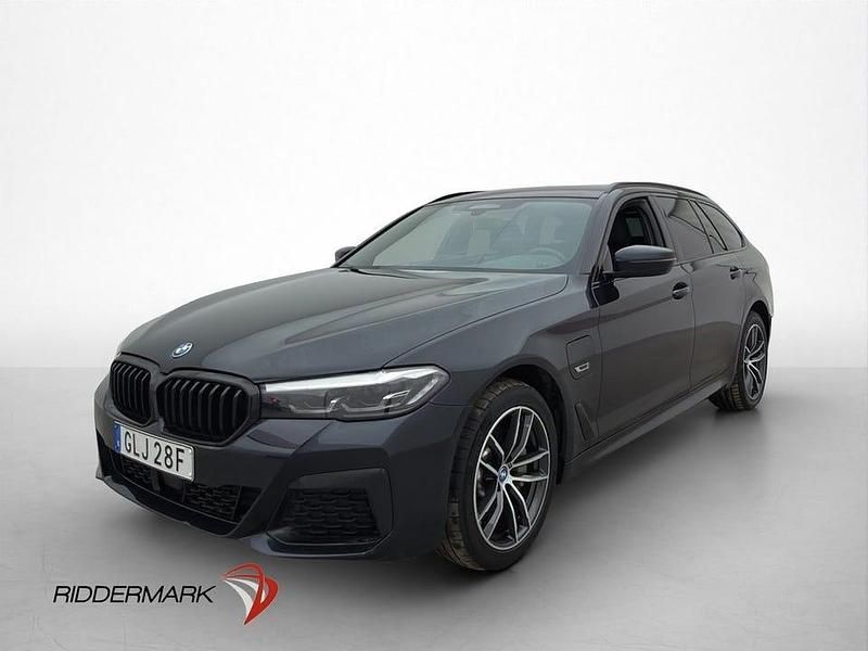 Begagnad BMW 530 292 HK (214 kW) 2023 Svart Kombi