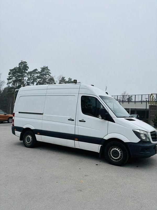 Vit Begagnad 2016 Mercedes Sprinter Van | 160 000 kr (Marknadspris) - Bild 1/4