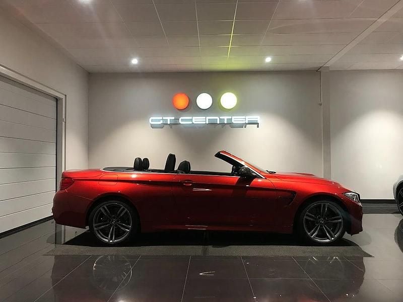 Begagnad BMW M4 Cabriolet 431 HK (317 kW) 2014 Orange Cab