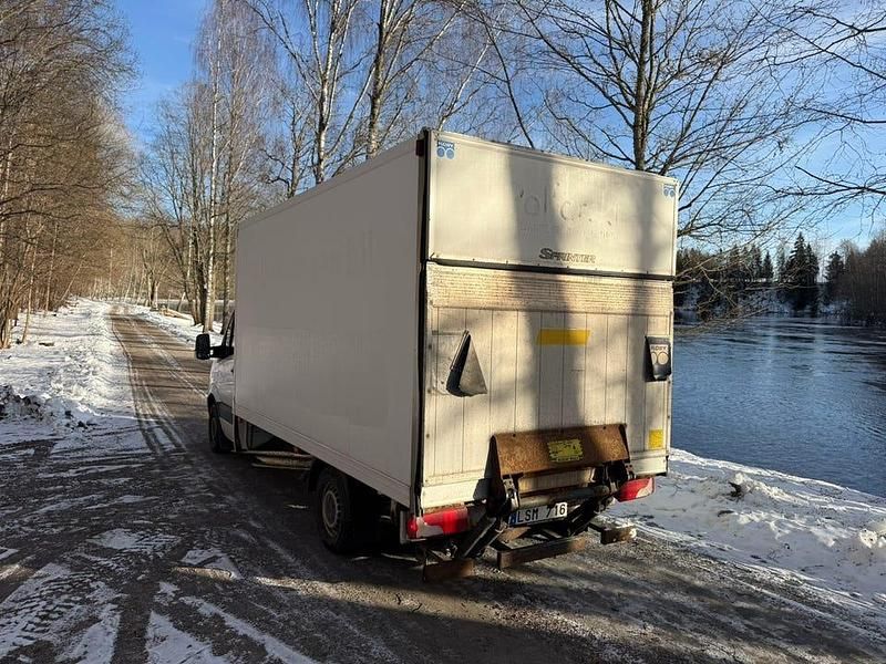 Begagnad Mercedes Sprinter 163 HK (119 kW) 2011 Van