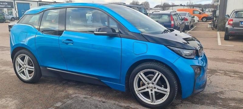 Begagnad BMW i3 Comfort Edition 170 HK (125 kW) 2017 Blå Halvkombi