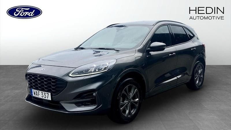 Grå (grey) Begagnad 2023 Ford Kuga ST-Line X SUV | 284 900 kr (Lite dyr) - Bild 1/4