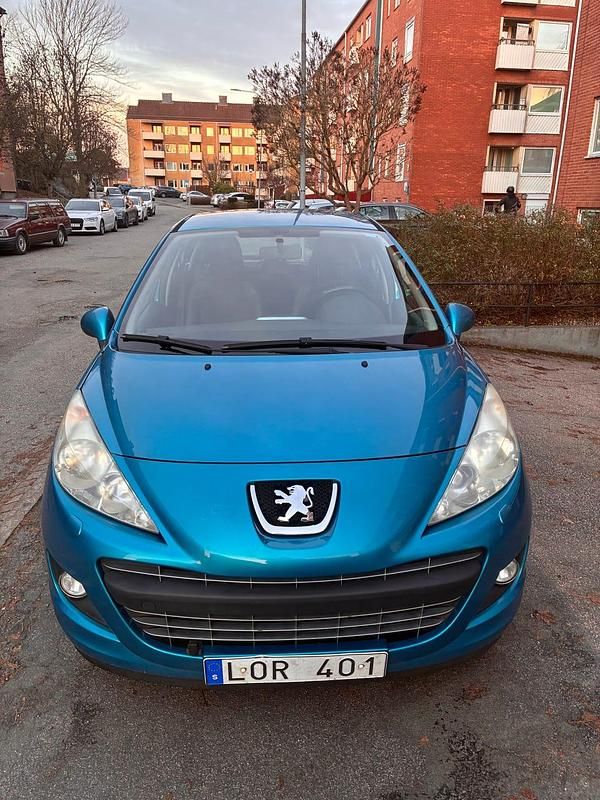 Begagnad 2011 Peugeot 207 Halvkombi | 26 000 kr (Marknadspris) - Bild 1/4