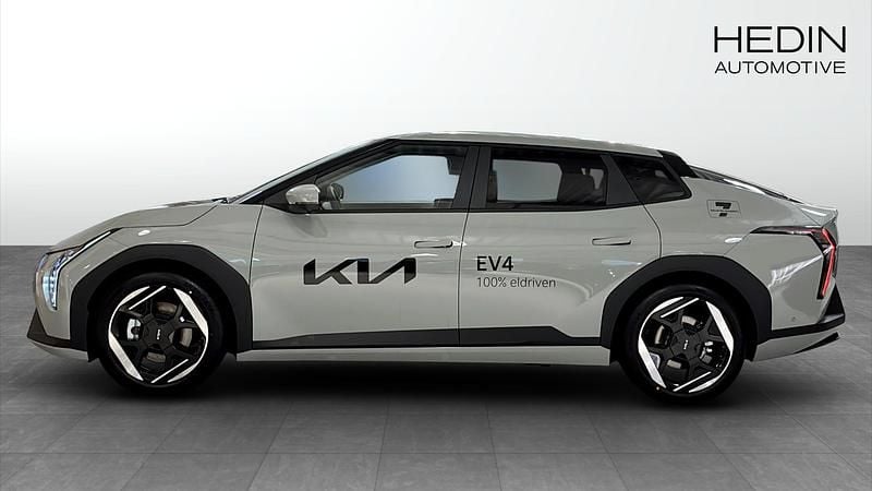Ny Kia EV4 Plus 150 kW (204 HK) 2025 Grön Halvkombi