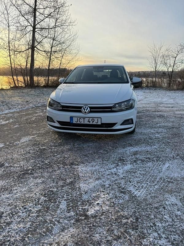 Begagnad 2020 VW Polo Halvkombi | 150 000 kr (Marknadspris) - Bild 1/4