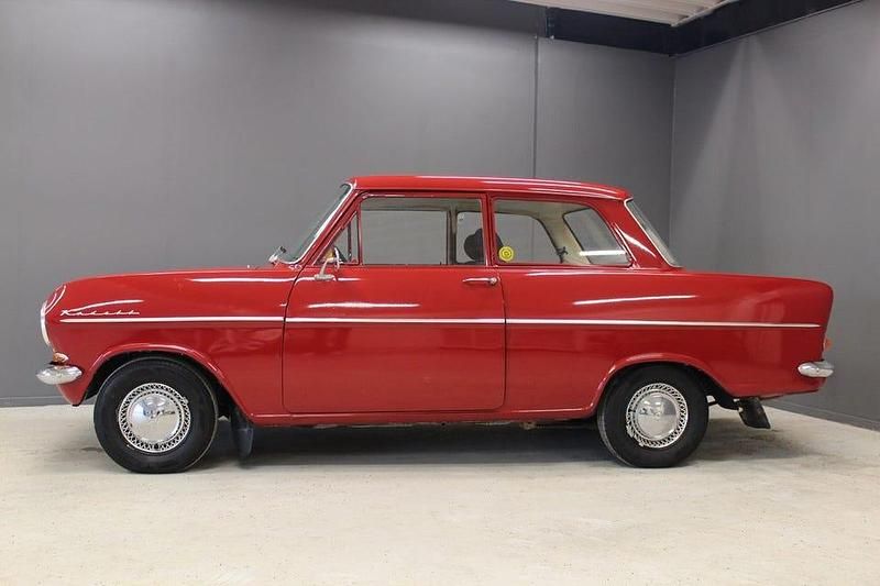 Begagnad Opel Kadett 39 HK (28 kW) 1964 Röd Sedan