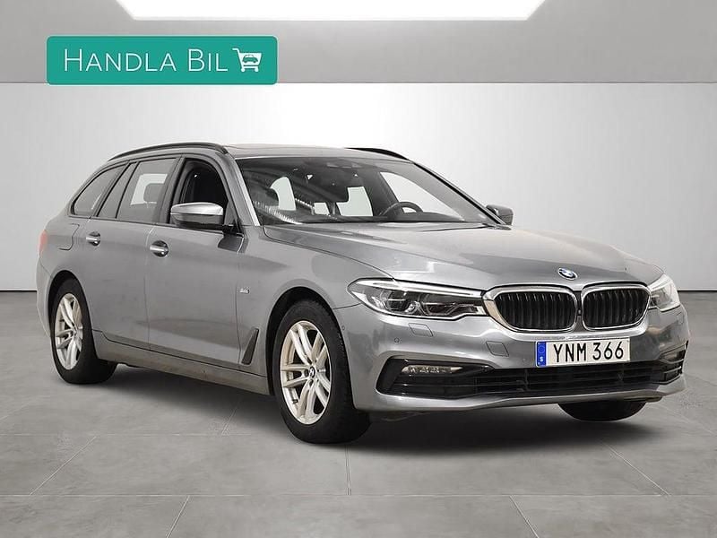 Begagnad BMW 520 Sport Line 190 HK (139 kW) 2017 Blå Kombi