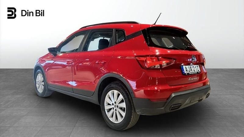 Begagnad Seat Arona Style 110 HK (80 kW) 2022 Röd SUV